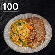 OPÉKANÁ RÝŽE S KŘUPAVÝM KUŘECÍM / KACHNOU